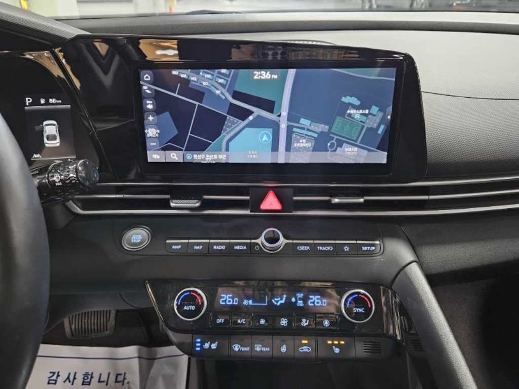 HYUNDAI Avante - Vista 7