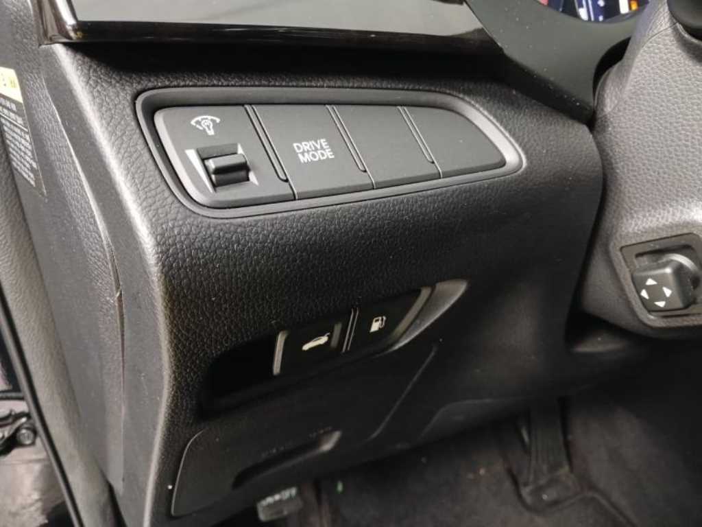 HYUNDAI Grandeur - Vista 12