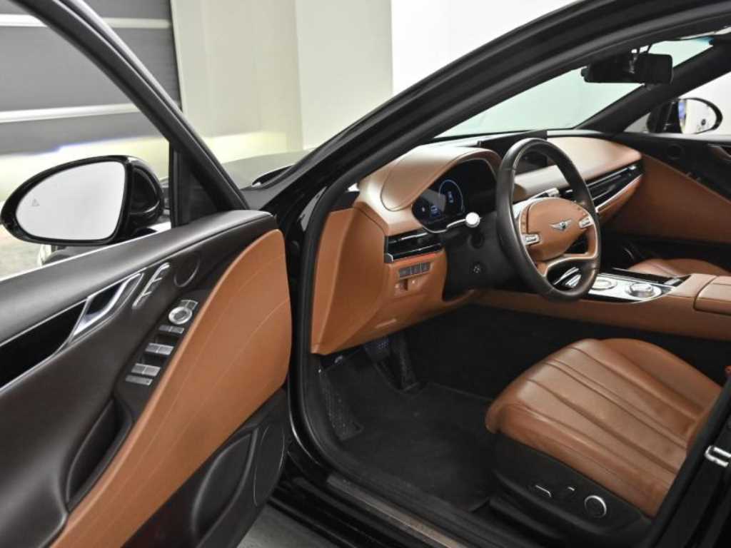 Genesis G80 - Vista 11