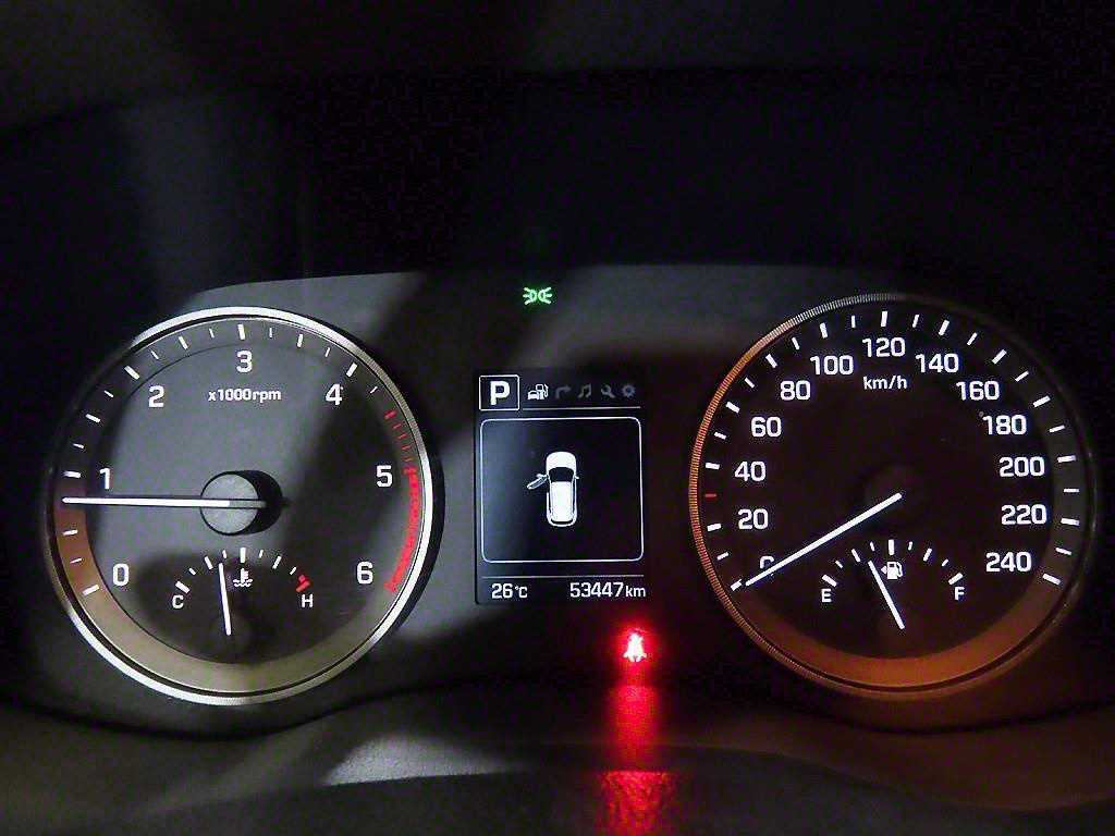 HYUNDAI Tucson - Vista 9