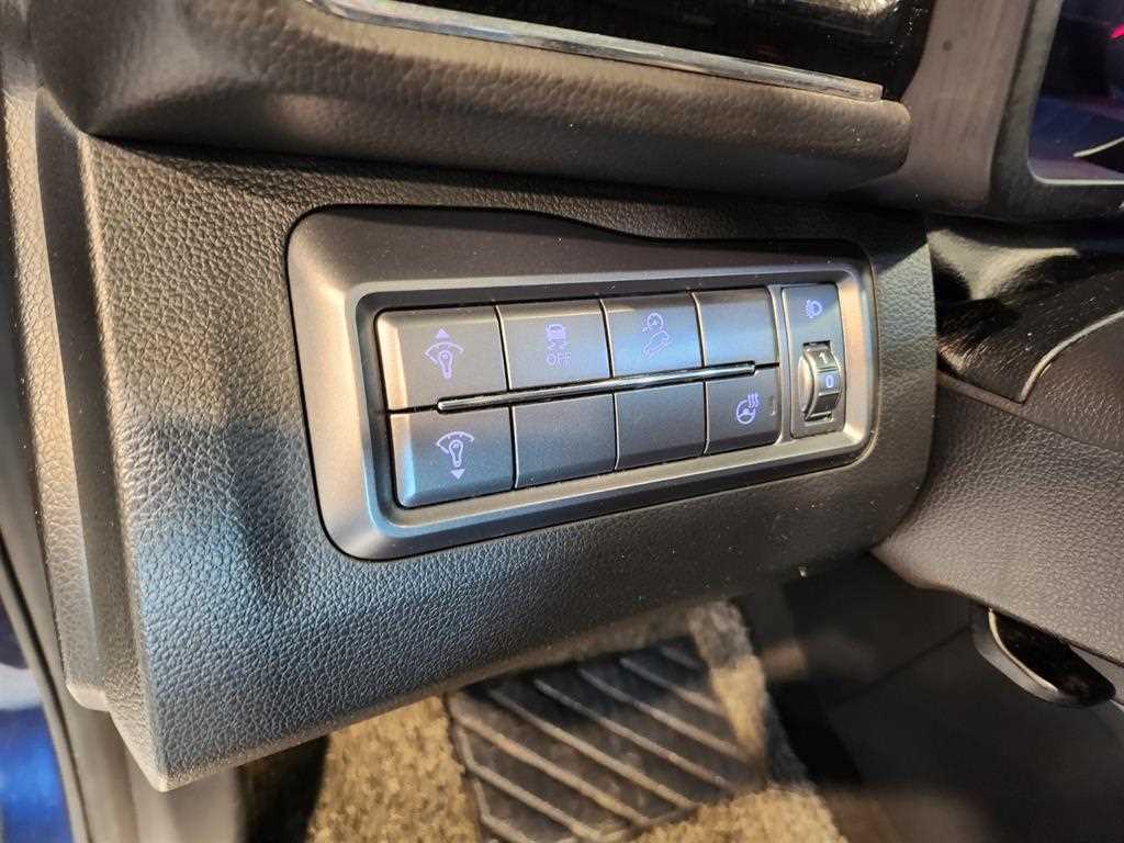 Ssangyong Tivoli - Vista 12