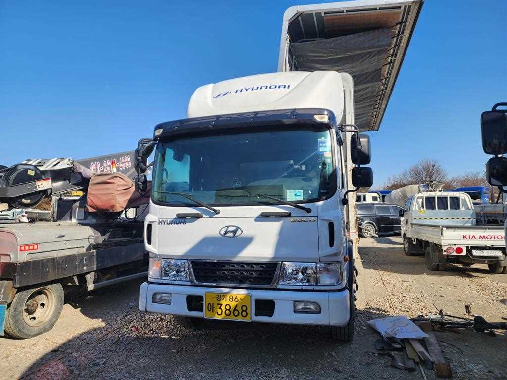 medium and large cargo truck 2018 Blanco - Importación desde Corea - HF Imports Iquique - Foto 1