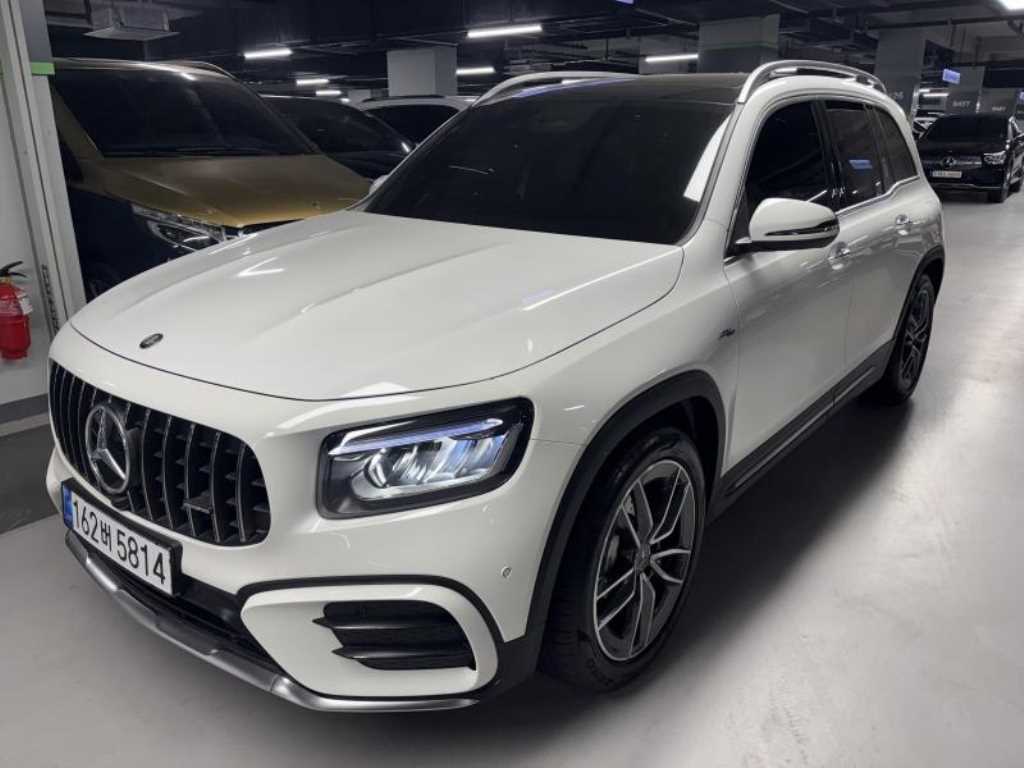 Mercedes Benz GLB Class - Vista 2