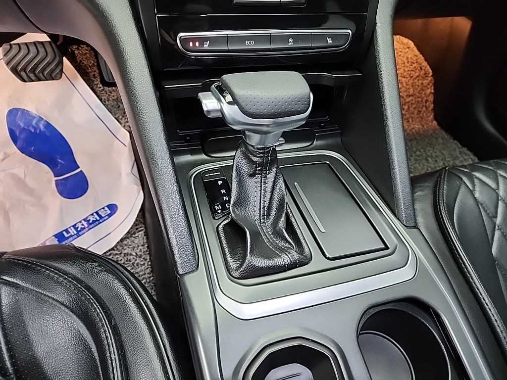 SAMSUNG SM6 - Vista 8