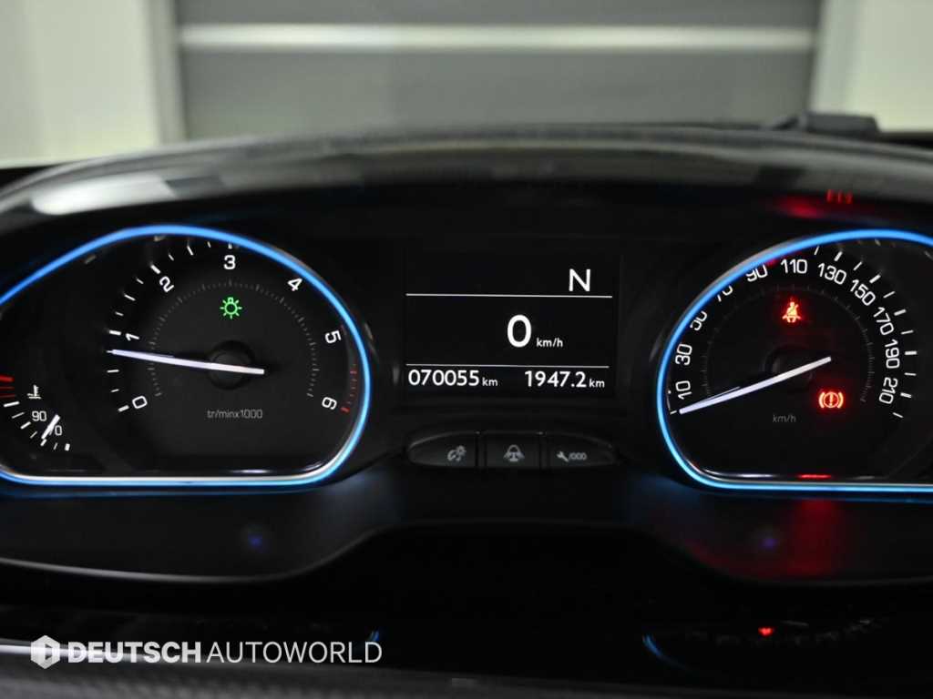 Peugeot 2008 - Vista 8