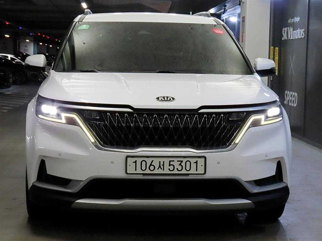KIA Carnival - Vista 2