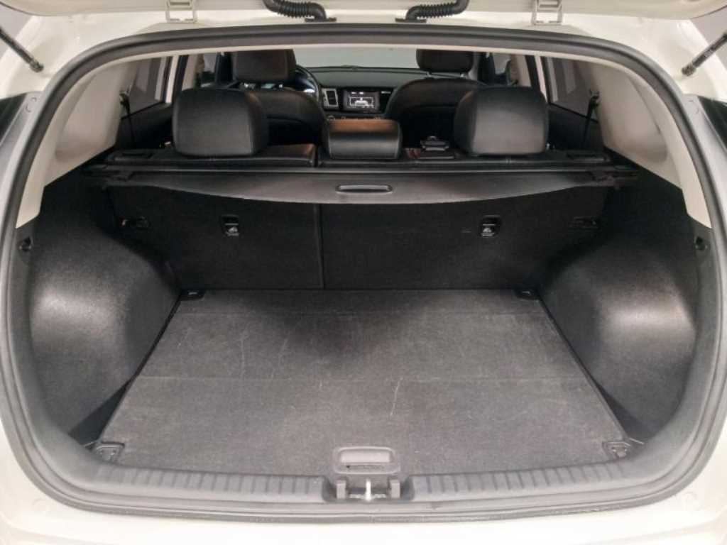 KIA Niro 2018 Blanco - Importación desde Corea - HF Imports Iquique - Foto 18