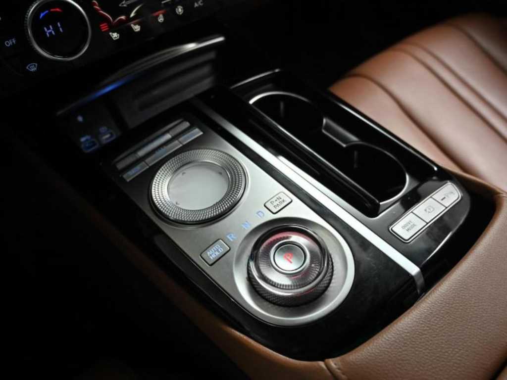 Genesis G80 - Vista 9