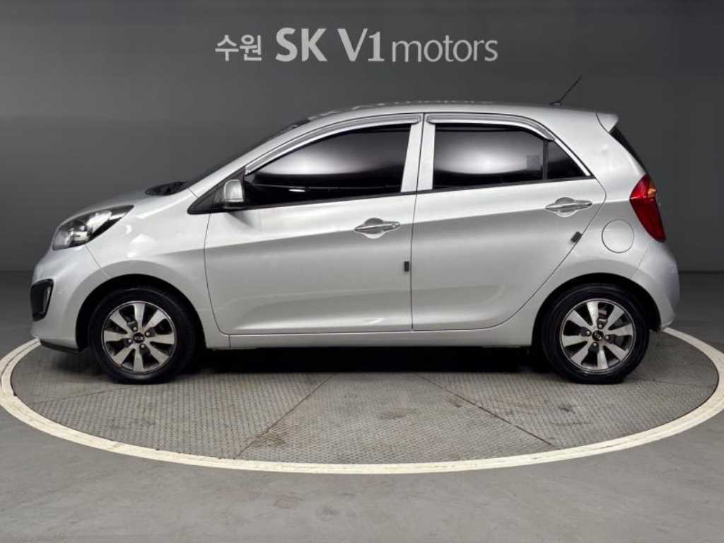 KIA Morning - Vista 5