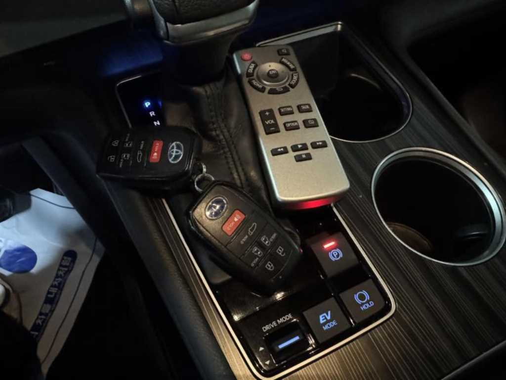 Toyota Siena 2021 Gris - Importación desde Corea - HF Imports Iquique - Foto 14