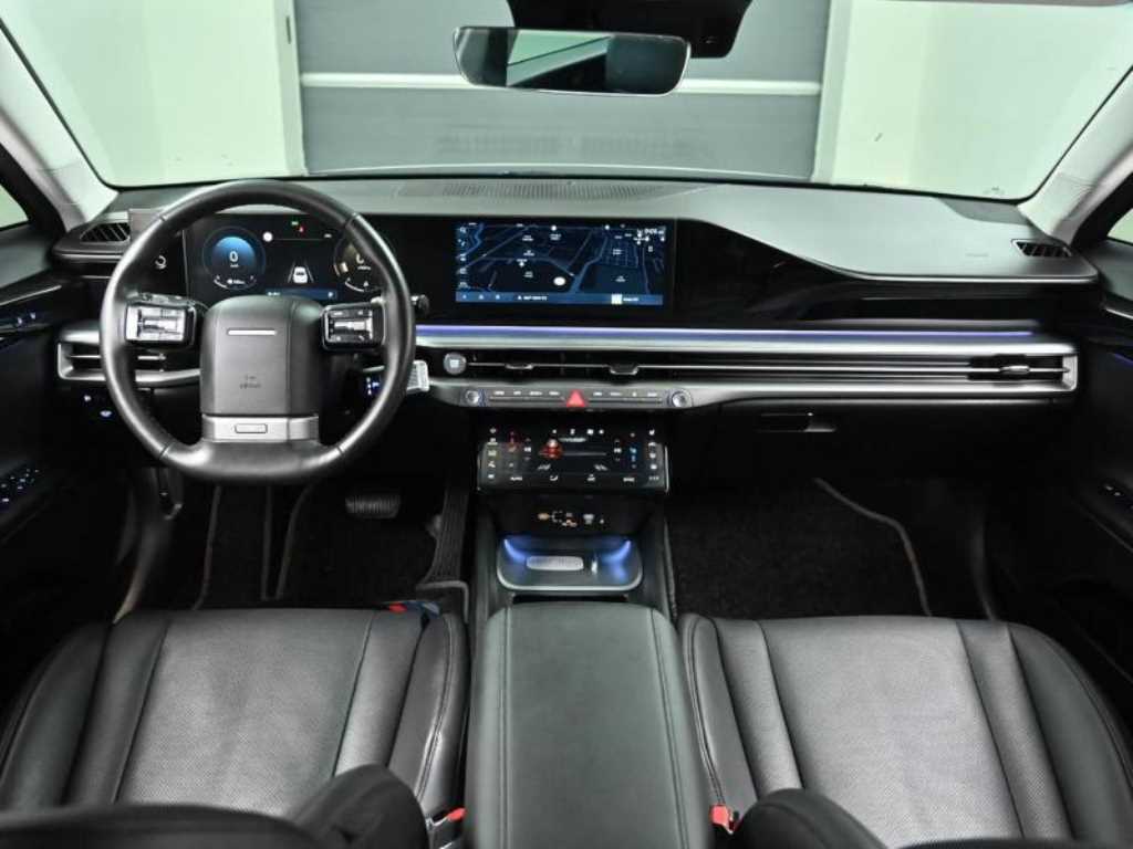 HYUNDAI Grandeur - Vista 5