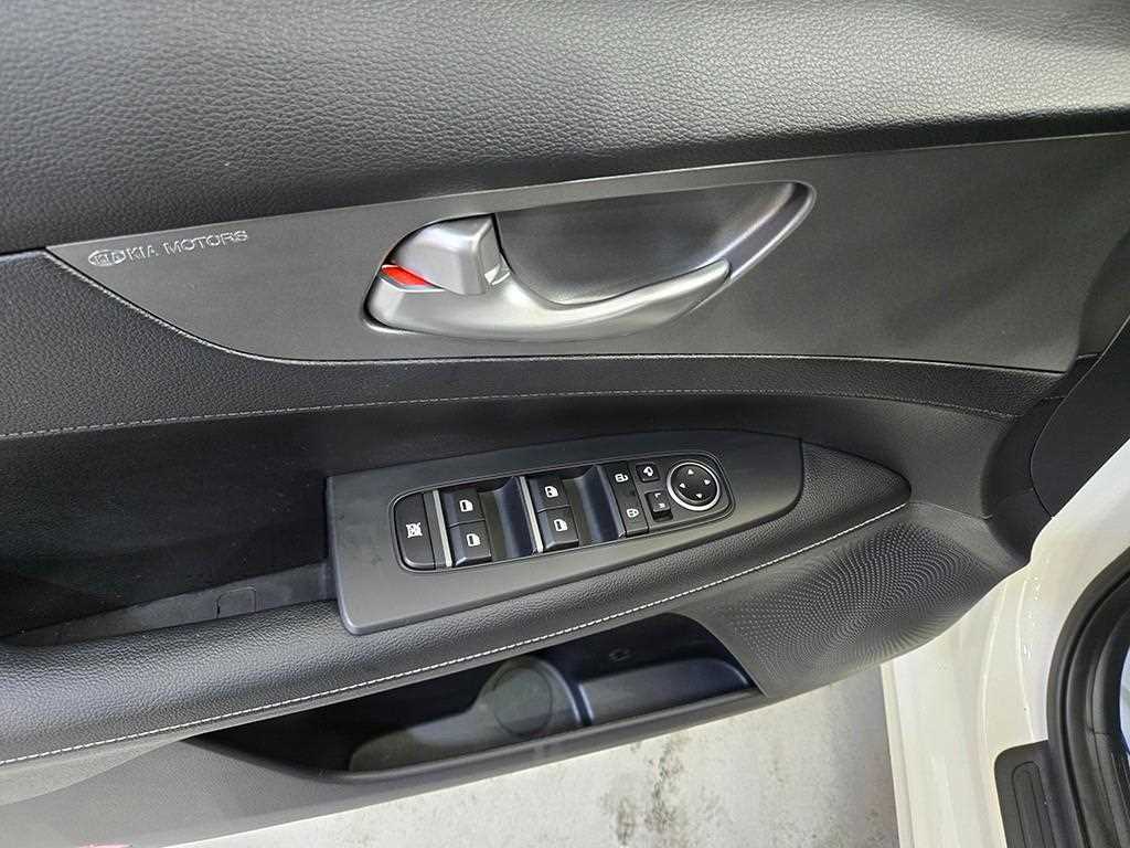 KIA K3 2019 Blanco - Importación desde Corea - HF Imports Iquique - Foto 13