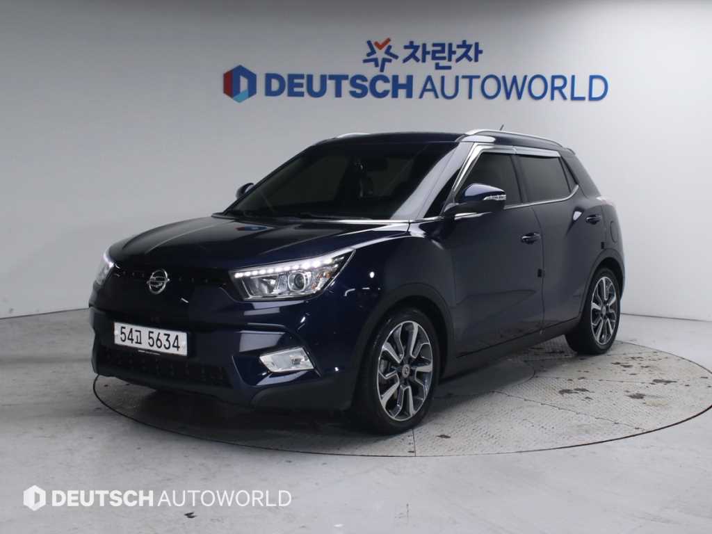 Ssangyong Tivoli 2016 Azul - Importación desde Corea - HF Imports Iquique - Foto 1