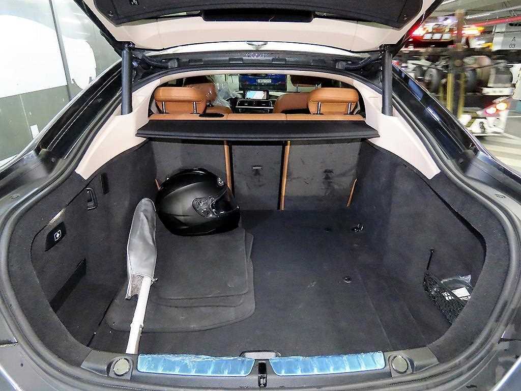 BMW 4 Series 2018 Gris - Importación desde Corea - HF Imports Iquique - Foto 16