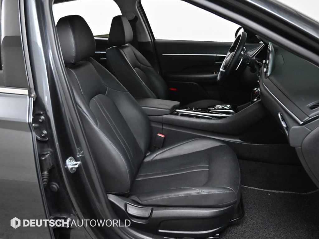 HYUNDAI Sonata - Vista 10