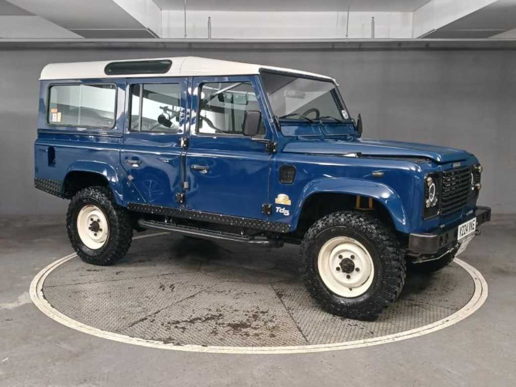 Land Rover Defender - Vista 3