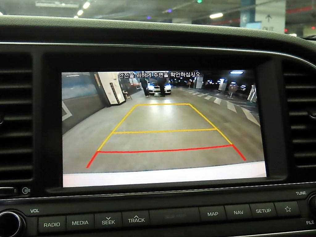 HYUNDAI Avante 2018 - Importación desde Corea - HF Imports Iquique - Foto 14