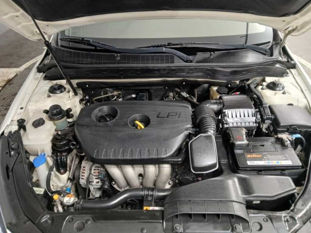 KIA K5 2014 Blanco - Importación desde Corea - HF Imports Iquique - Foto 17