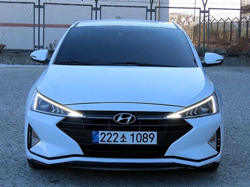 HYUNDAI Avante 2019 - Importación desde Corea - HF Imports Iquique - Foto 1