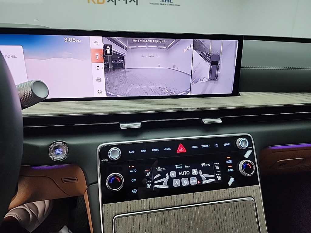 Genesis GV80 - Vista 11