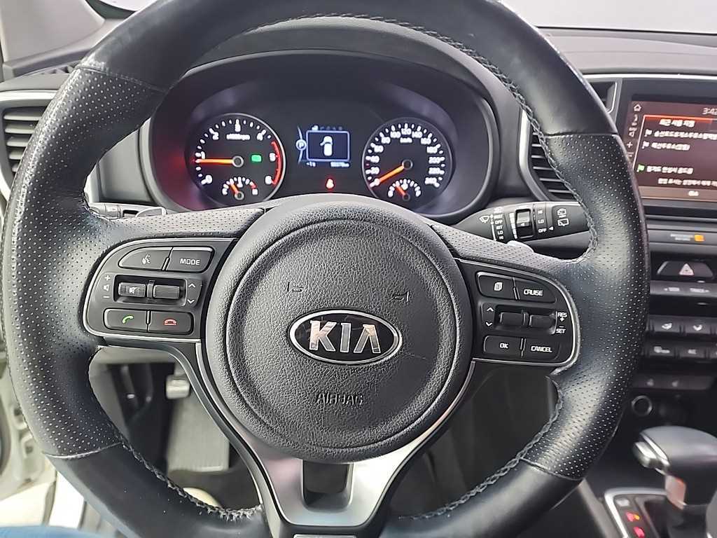 KIA Sportage - Vista 9