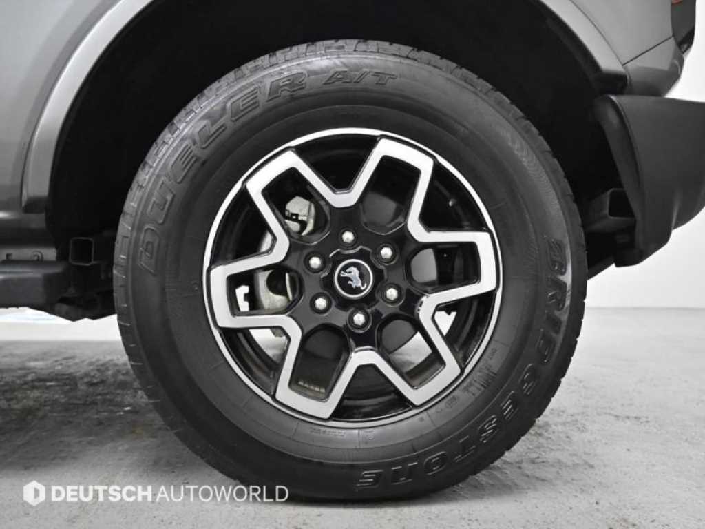 Ford Bronco - Vista 5