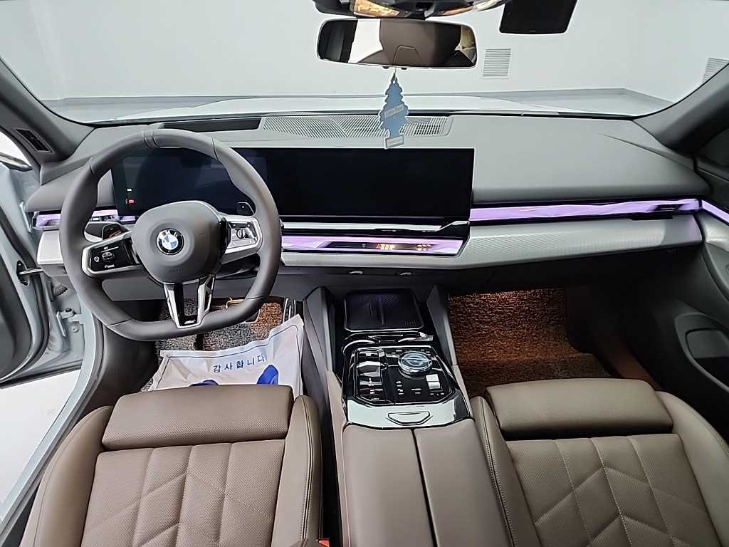 BMW 5 Series - Vista 8