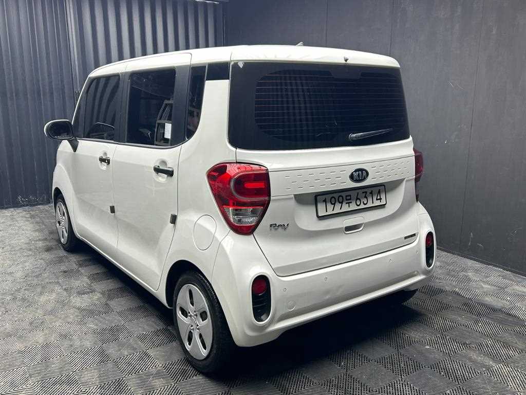 KIA Ray - Vista 4