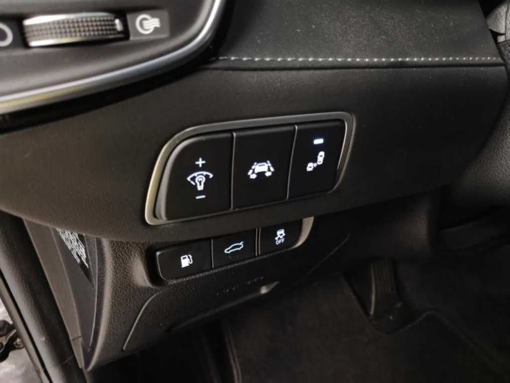 HYUNDAI Grandeur - Vista 9