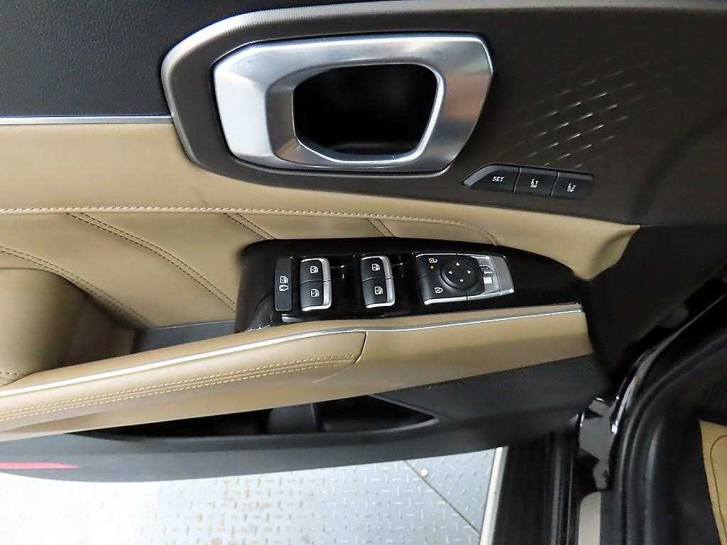 KIA Sorento - Vista 11