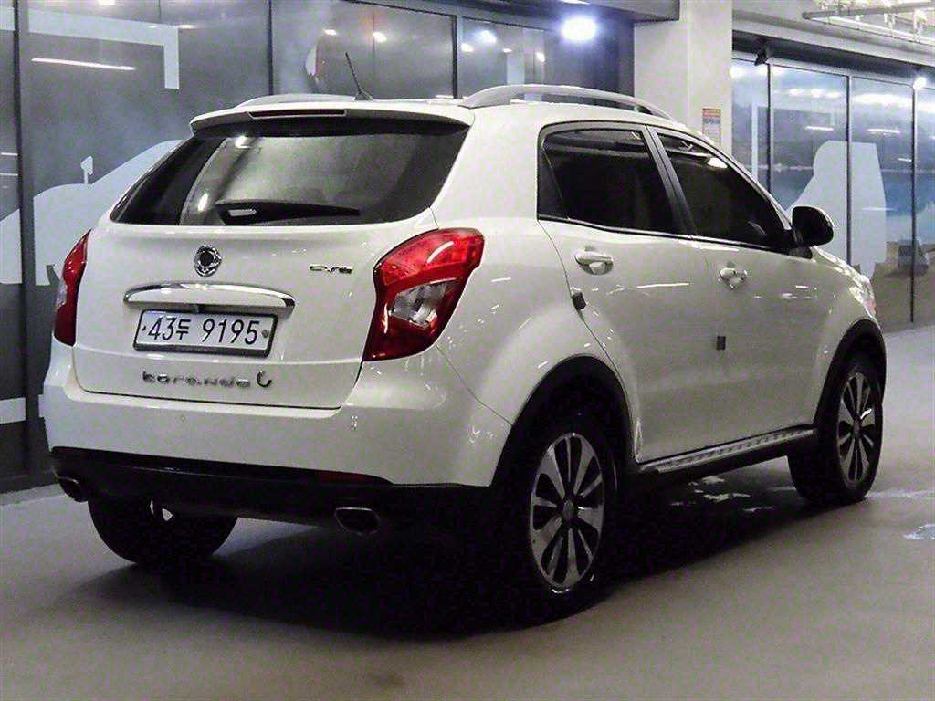 Ssangyong Korando - Vista 4