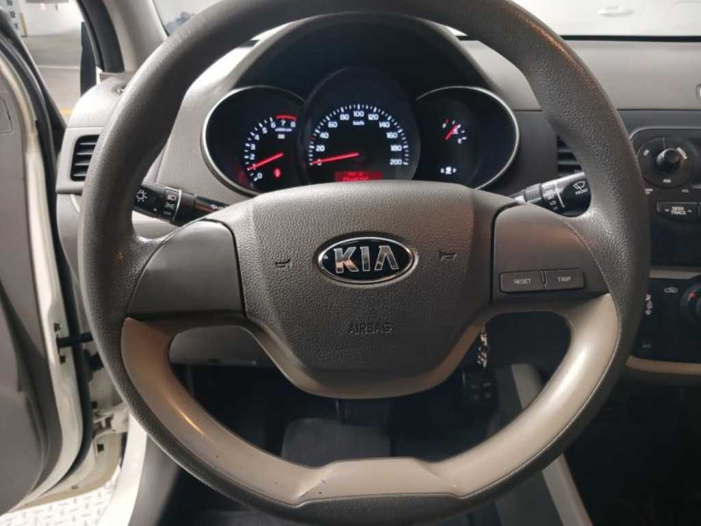 KIA Morning - Vista 11