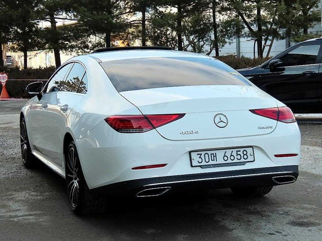 Mercedes Benz CLS Class - Vista 3