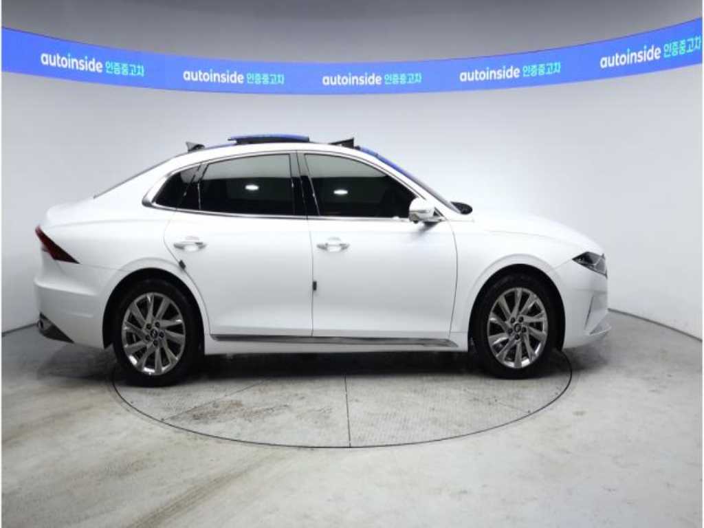 HYUNDAI Grandeur - Vista 3