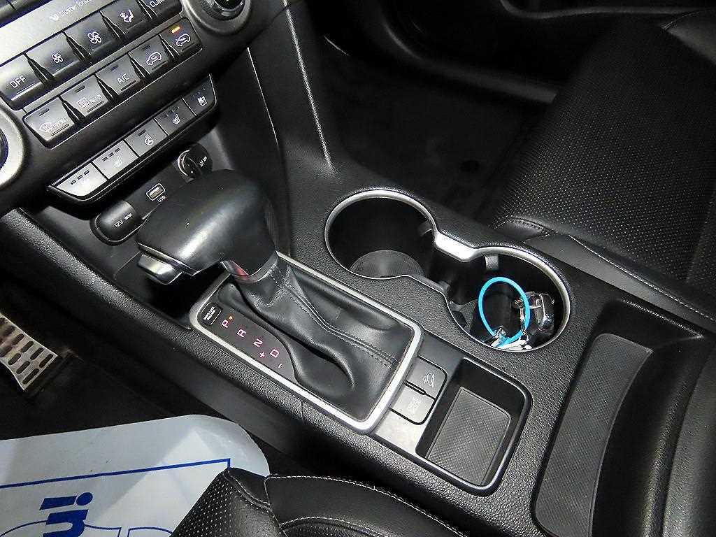 KIA Sportage - Vista 12