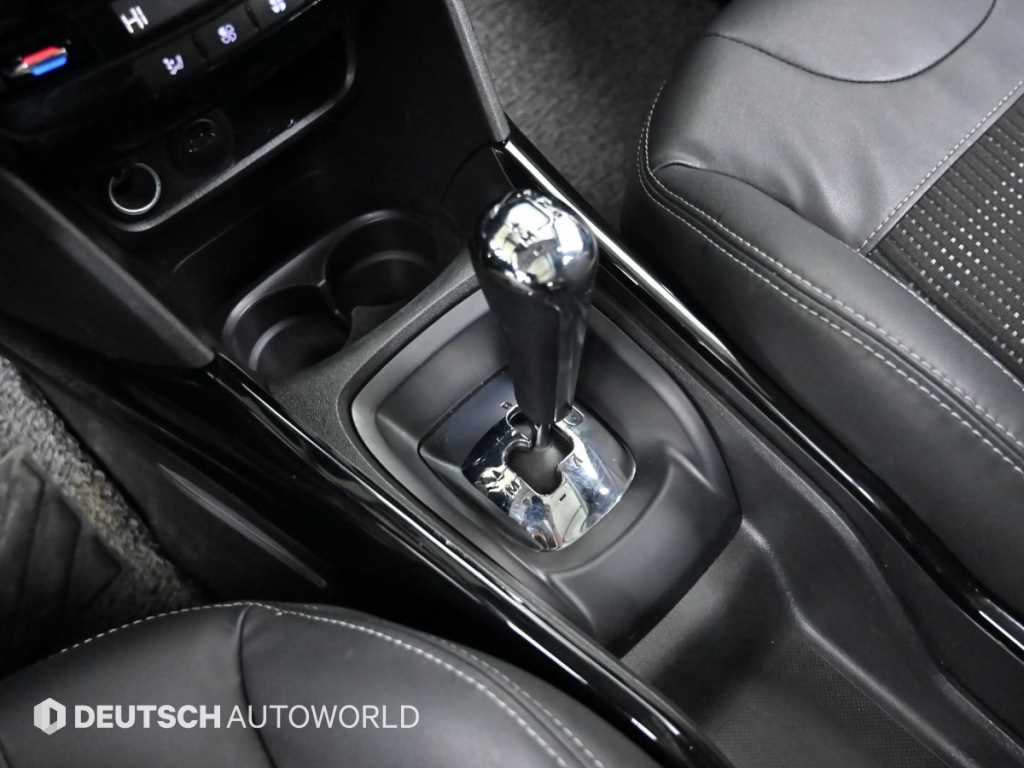 Peugeot 2008 - Vista 9