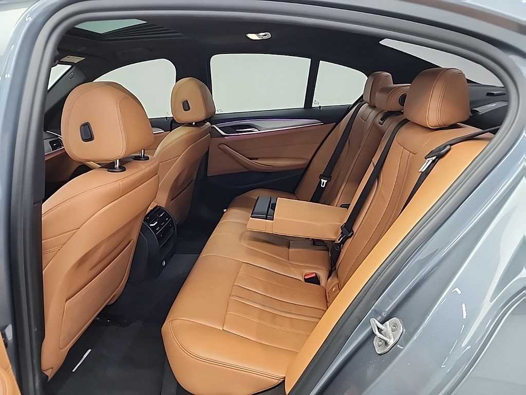 BMW 5 Series - Vista 12