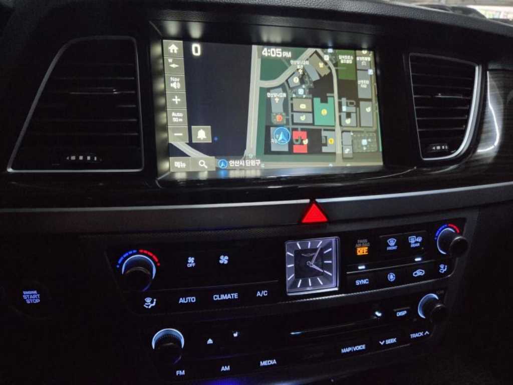 Genesis G80 - Vista 6