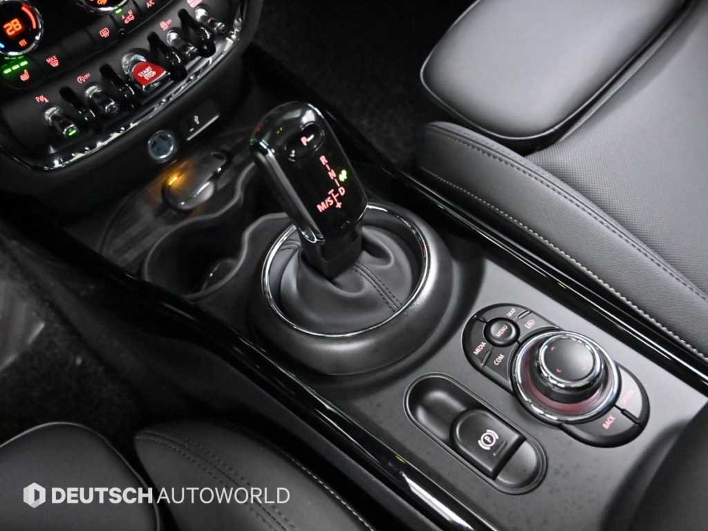 Mini Clubman - Vista 9