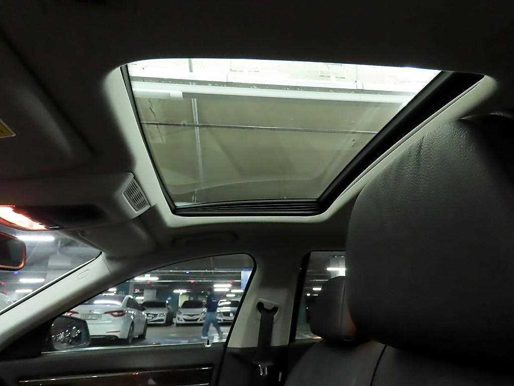 BMW 7 Series 2010 Plateado - Importación desde Corea - HF Imports Iquique - Foto 16