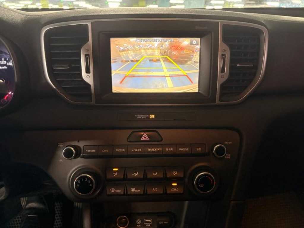 KIA Sportage - Vista 9