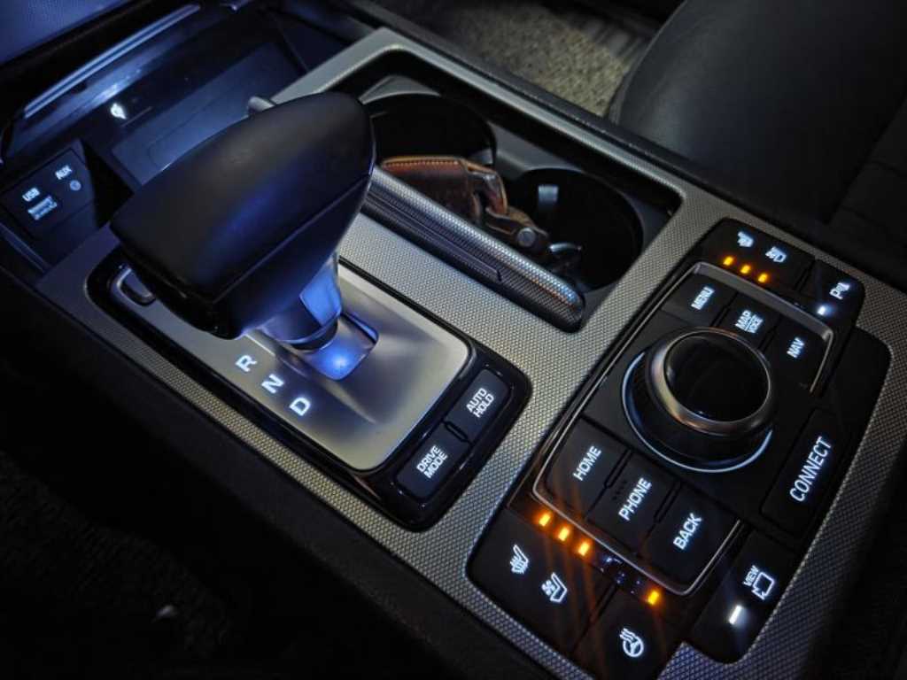 Genesis G80 - Vista 8