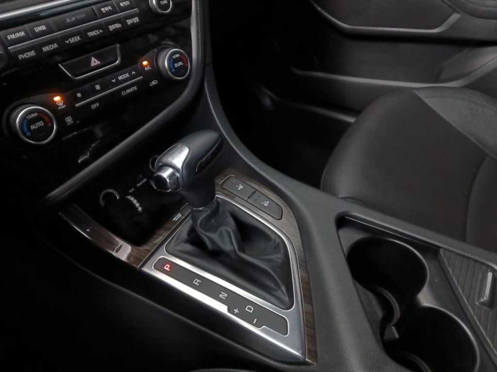 KIA K5 2014 Blanco - Importación desde Corea - HF Imports Iquique - Foto 13