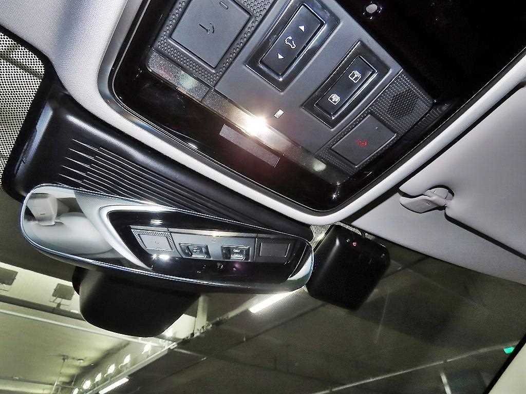 Land Rover Range Rover Bella 2025 Gris - Importación desde Corea - HF Imports Iquique - Foto 14