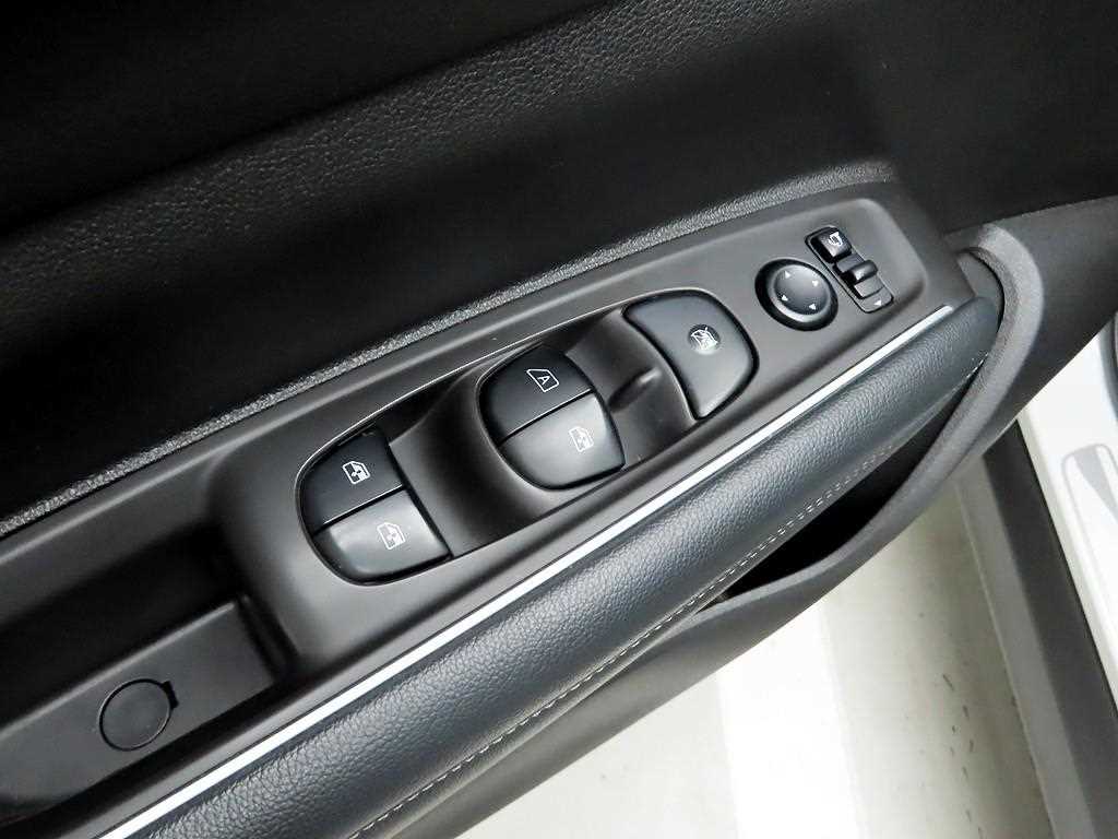 SAMSUNG QM6 - Vista 11