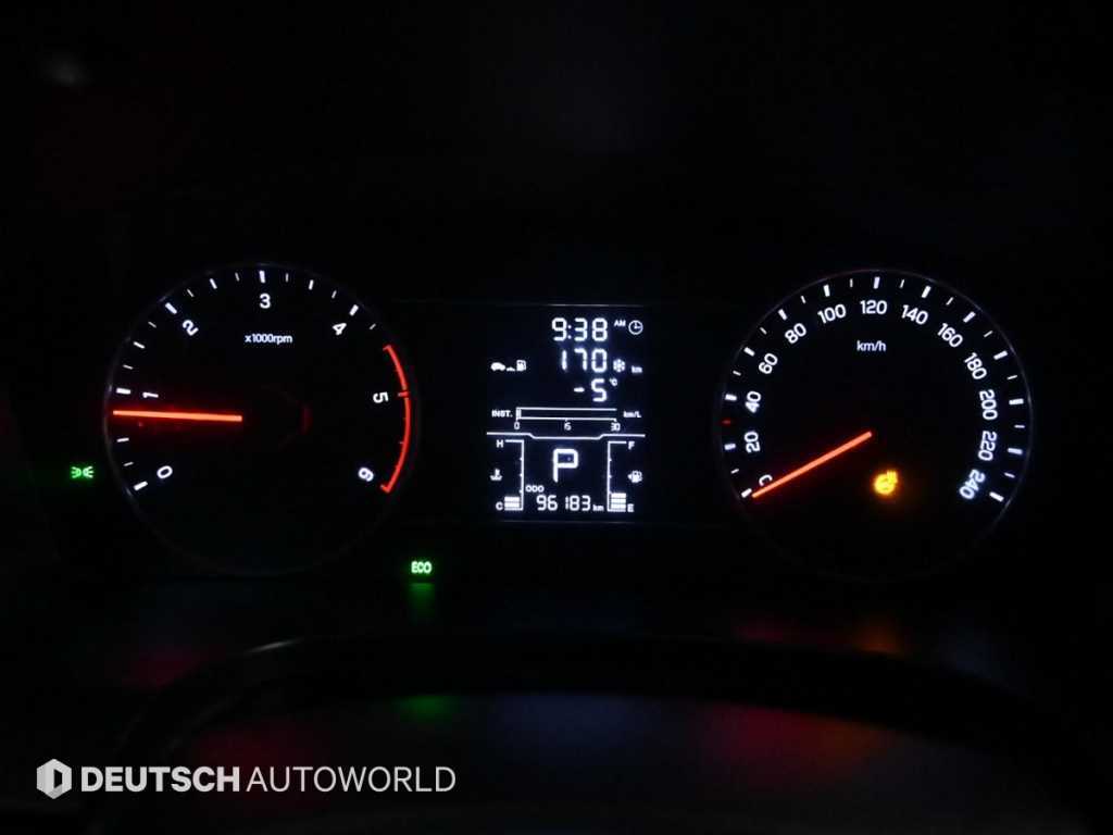 Ssangyong Rexton - Vista 8