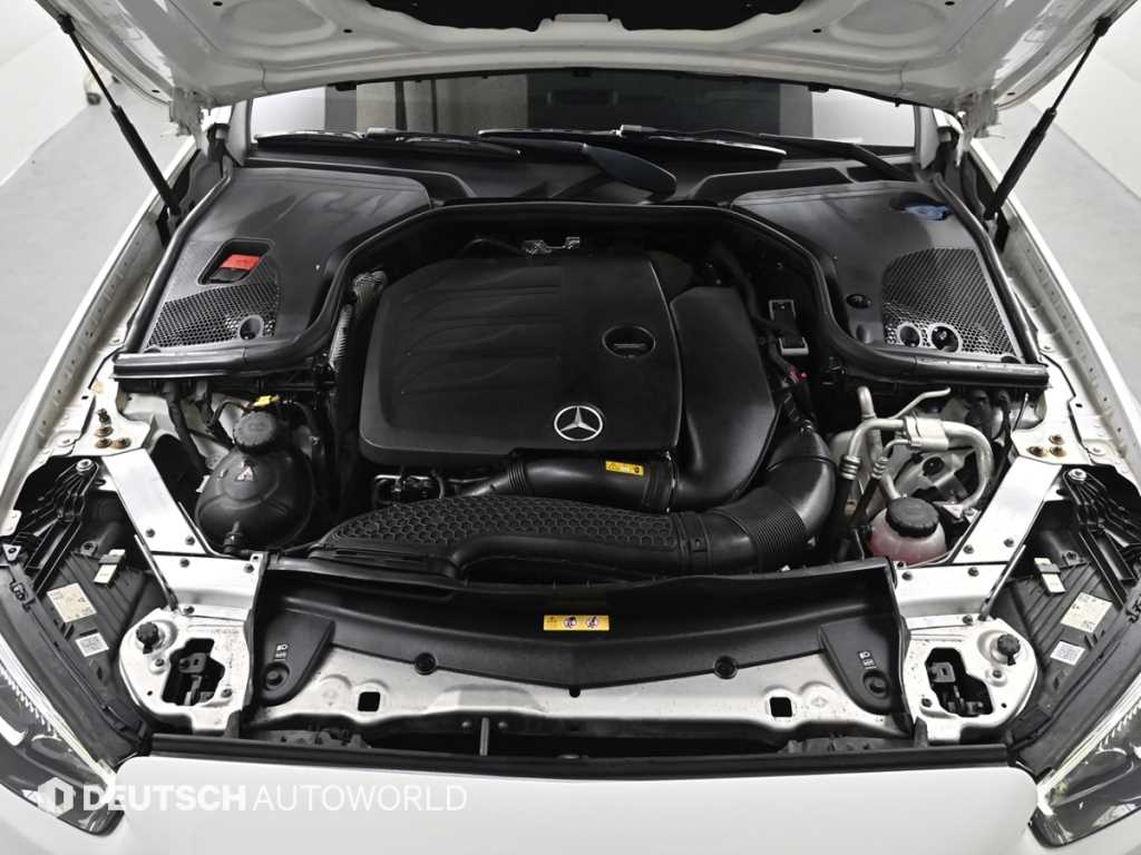 Mercedes Benz E class - Vista 6