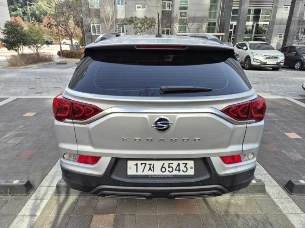 Ssangyong Korando - Vista 4