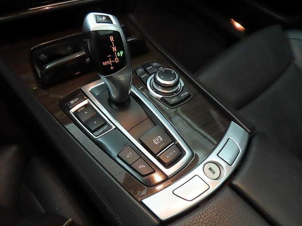 BMW 7 Series - Vista 12