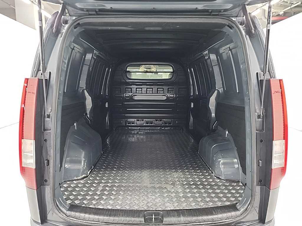 HYUNDAI Staria 2022 - Importación desde Corea - HF Imports Iquique - Foto 17